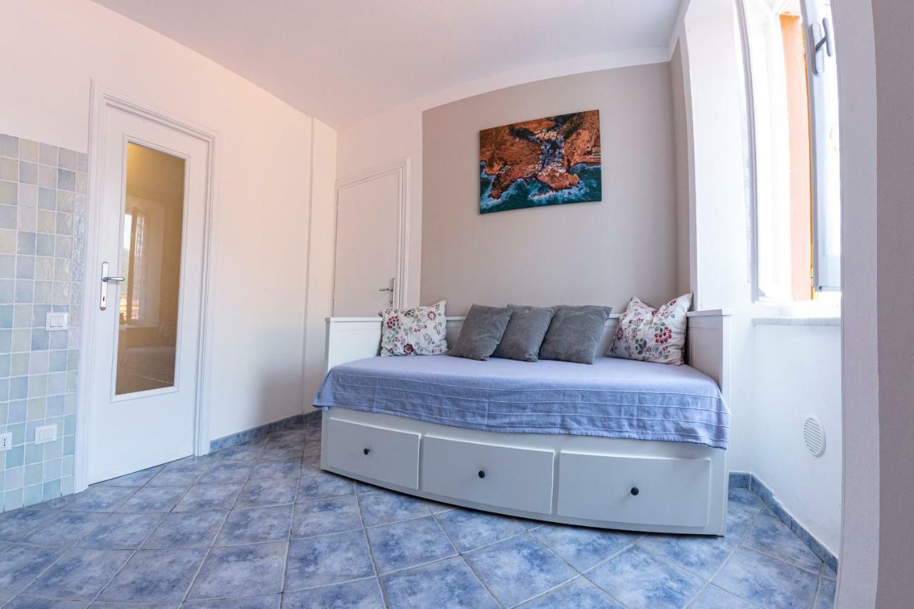 La Linea D'Acqua Apartment Манарола Екстериор снимка