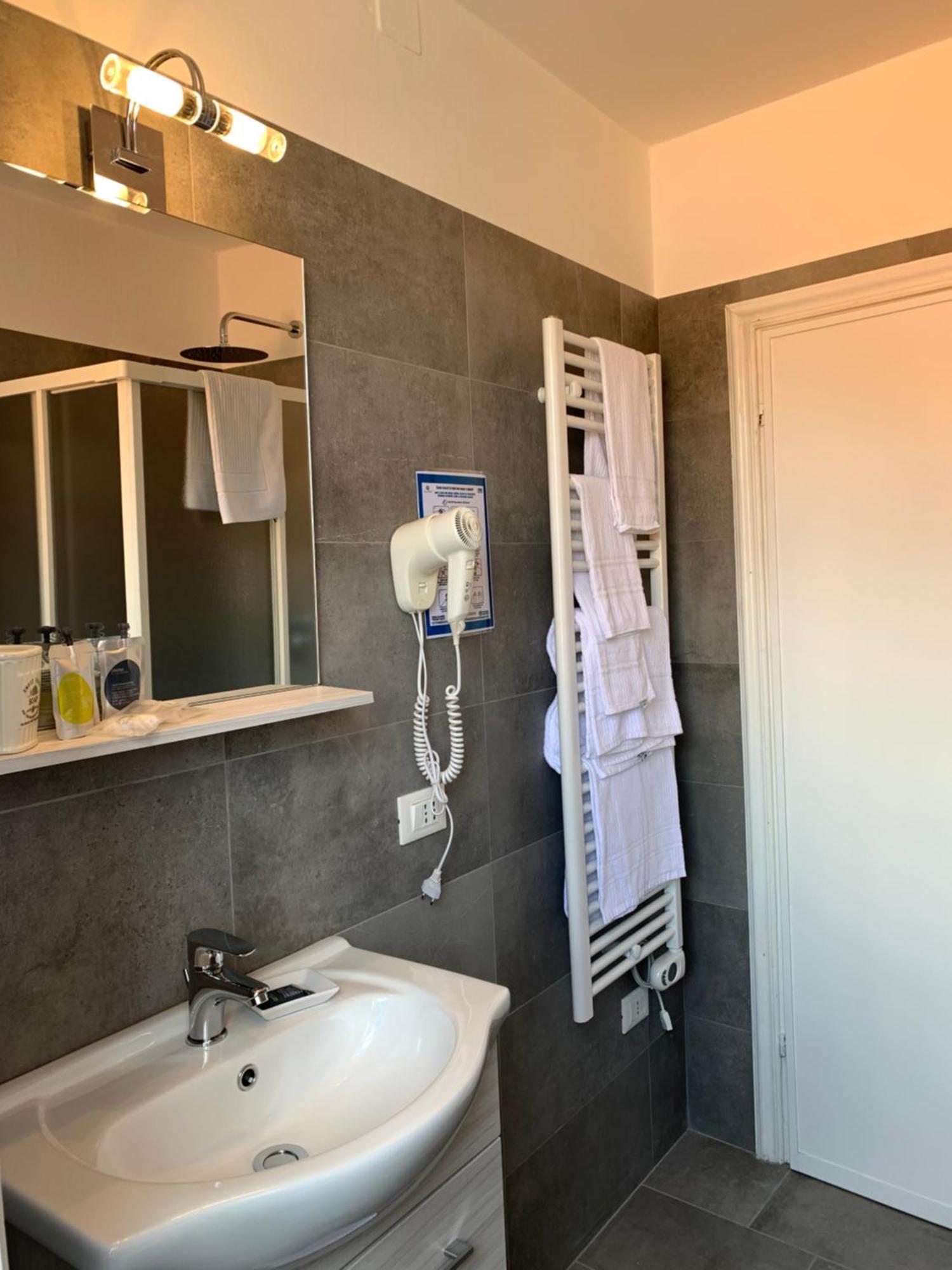 La Linea D'Acqua Apartment Манарола Екстериор снимка